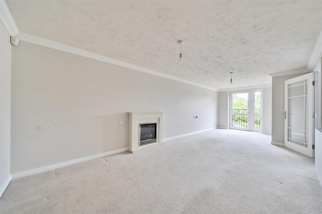 Apartment in London, Selsdon - View 2