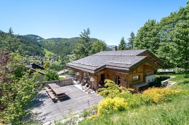 Main image of property: Chalet, La Clusaz, Haute-Savoie