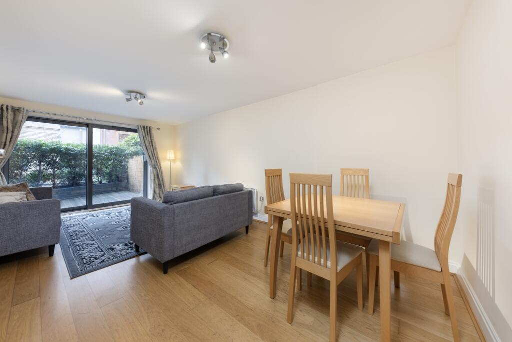 Main image of property: Horsley Court, Regency Apartments, Montaigne Close, Westminster, London, SW1P