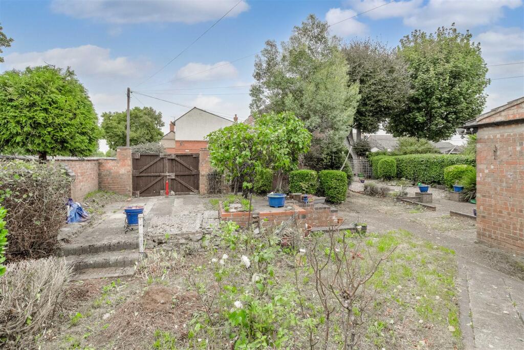 Cross Road, Wellingborough photo 3