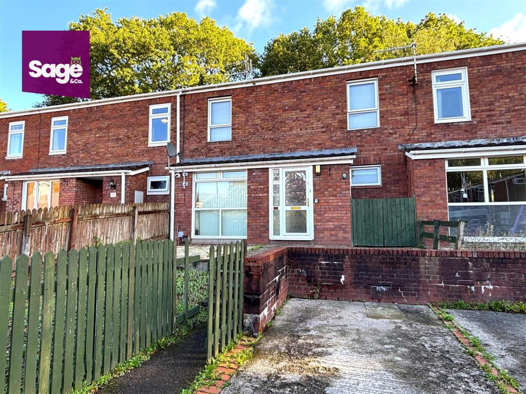3-bed terraced on Glaslyn Court, Croesyceiliog, Cwmbran, £190,000