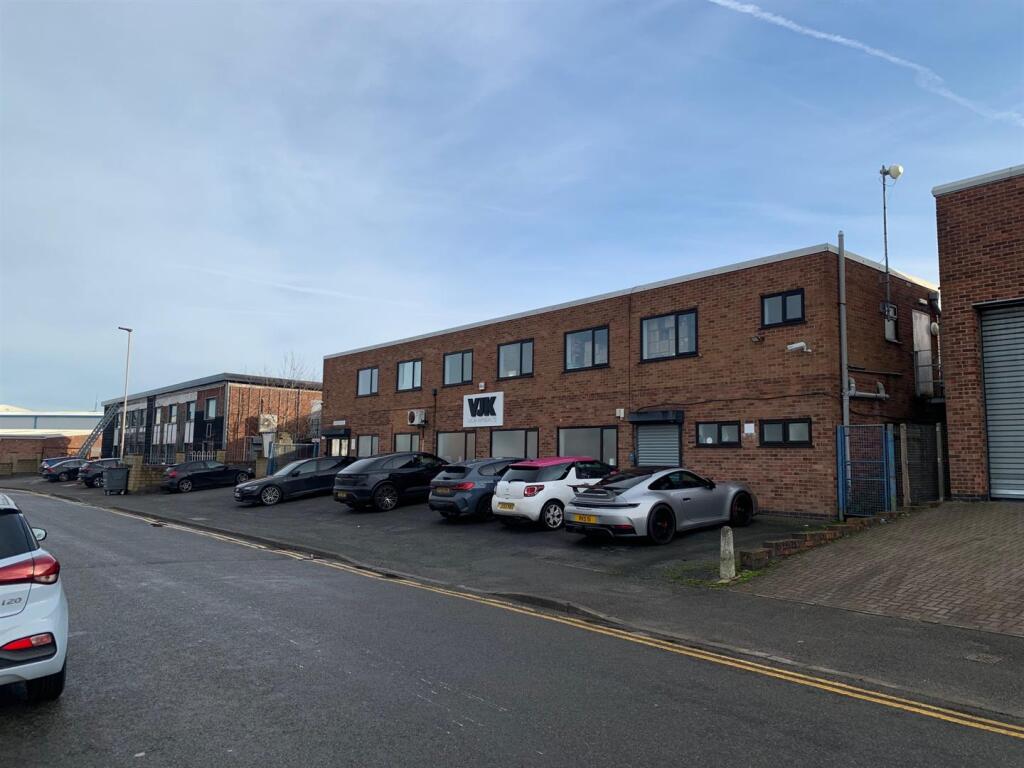 Main image of property: 88-90 Cannock Street, Leicester LE4 9HR