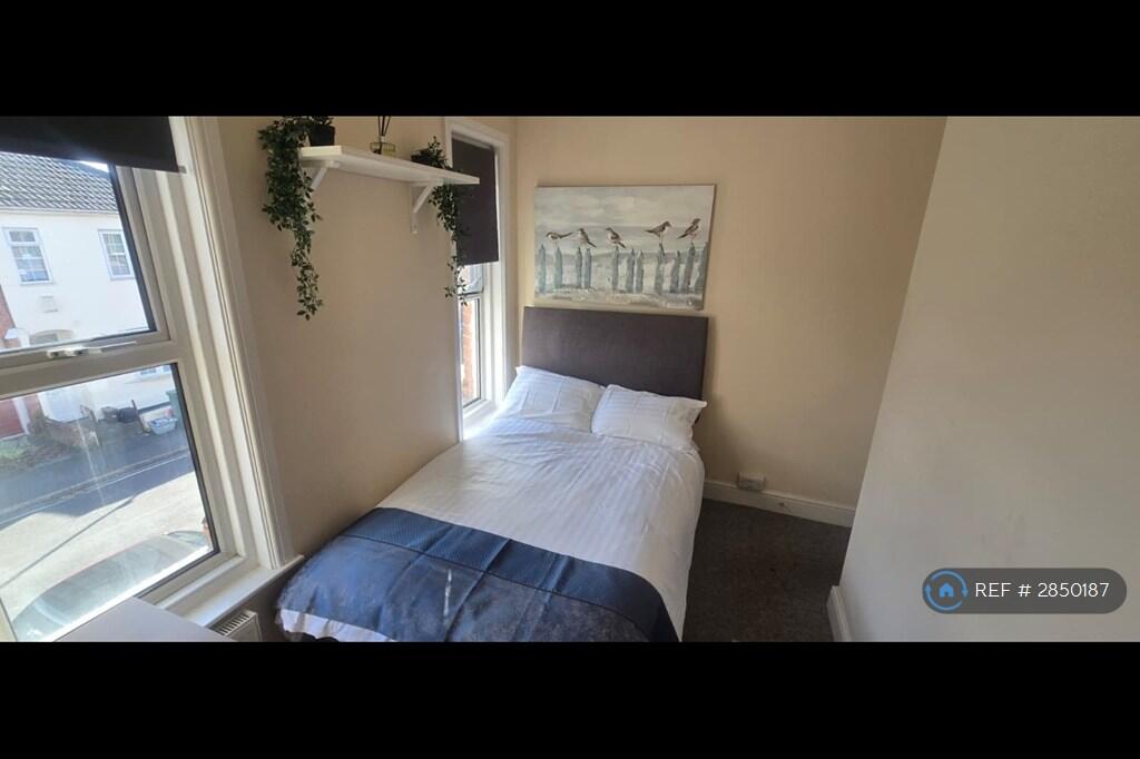 Main image of property: Cromwell Road, Southampton, SO15