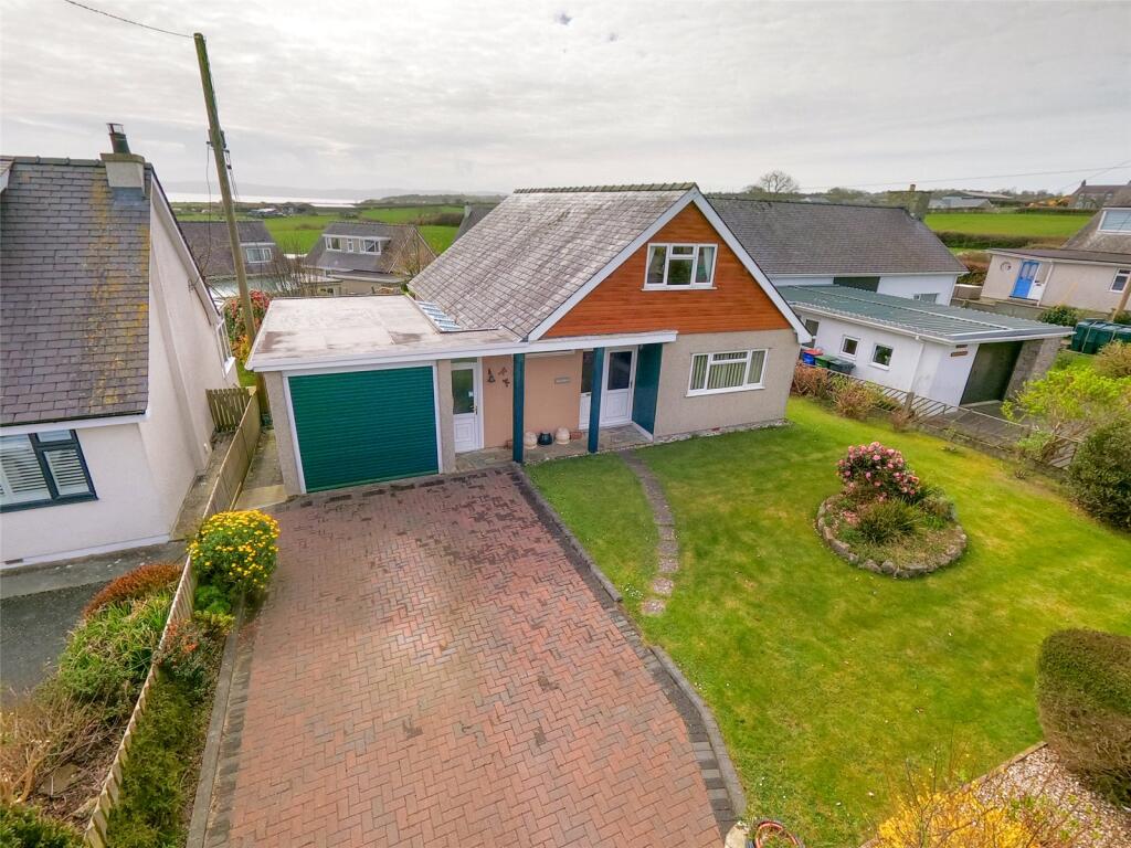 Main image of property: Nant Bychan, Moelfre, Isle of Anglesey, LL72