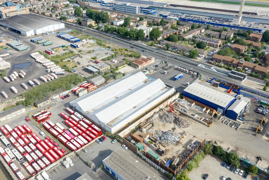 unit 8 Standard Industrial Estate 61.jpg