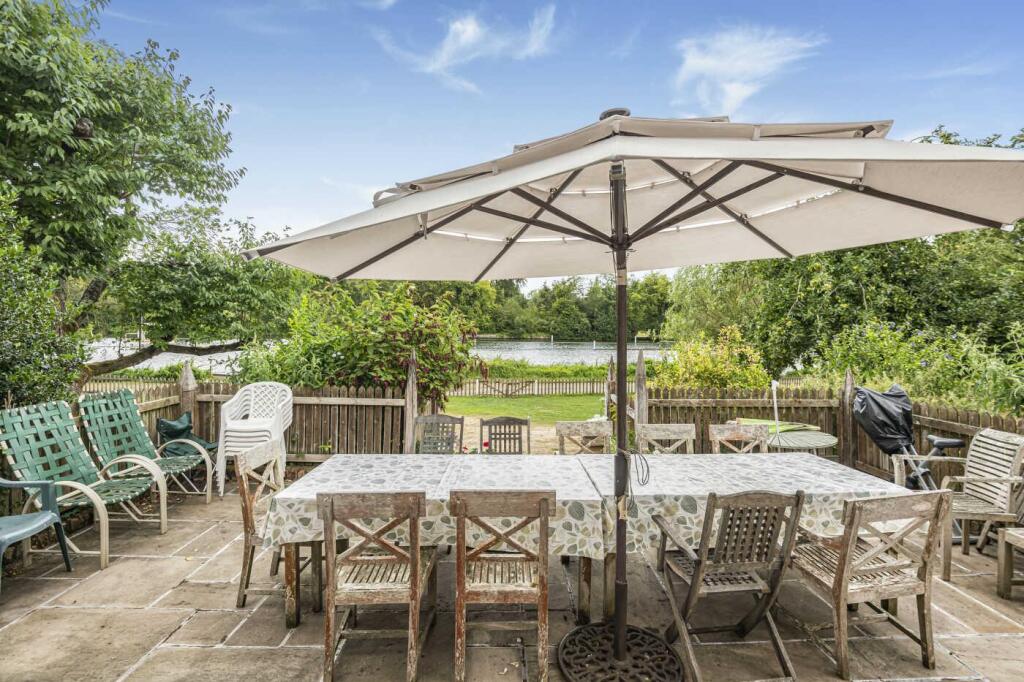 House in Remenham, Aston - More