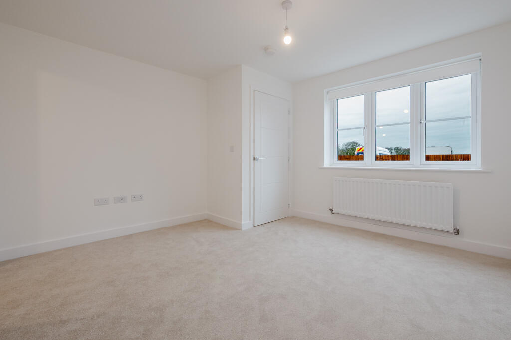 House in Northampton - View 4