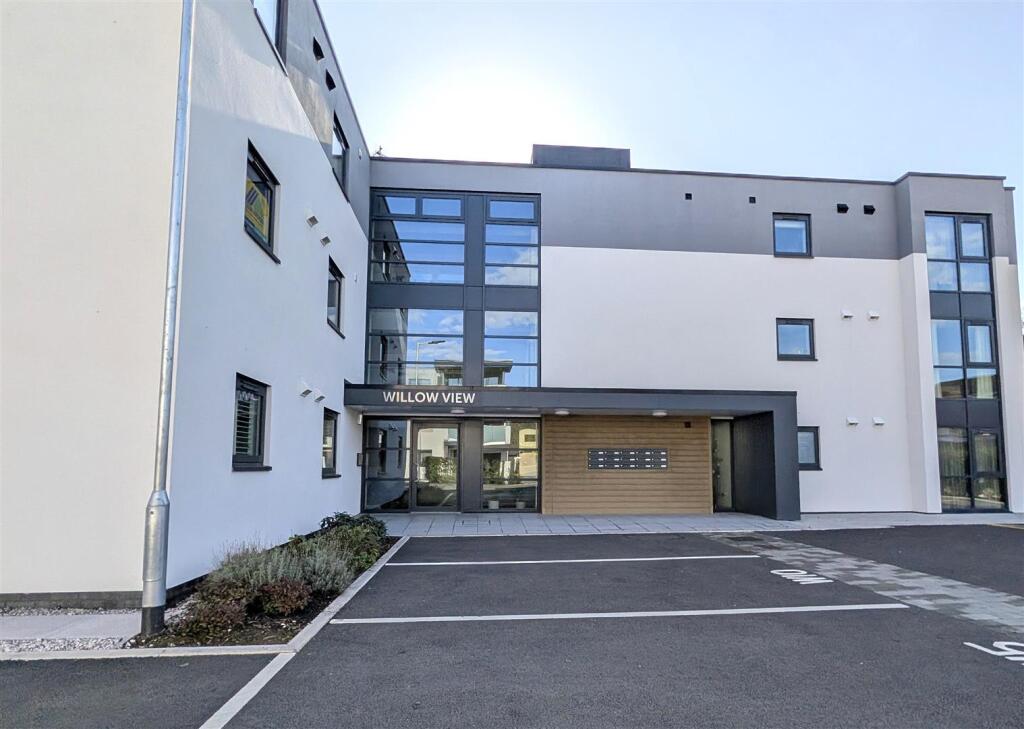 Main image of property: 6 Willow View, Forest Gate, Forest Drive, Lytham