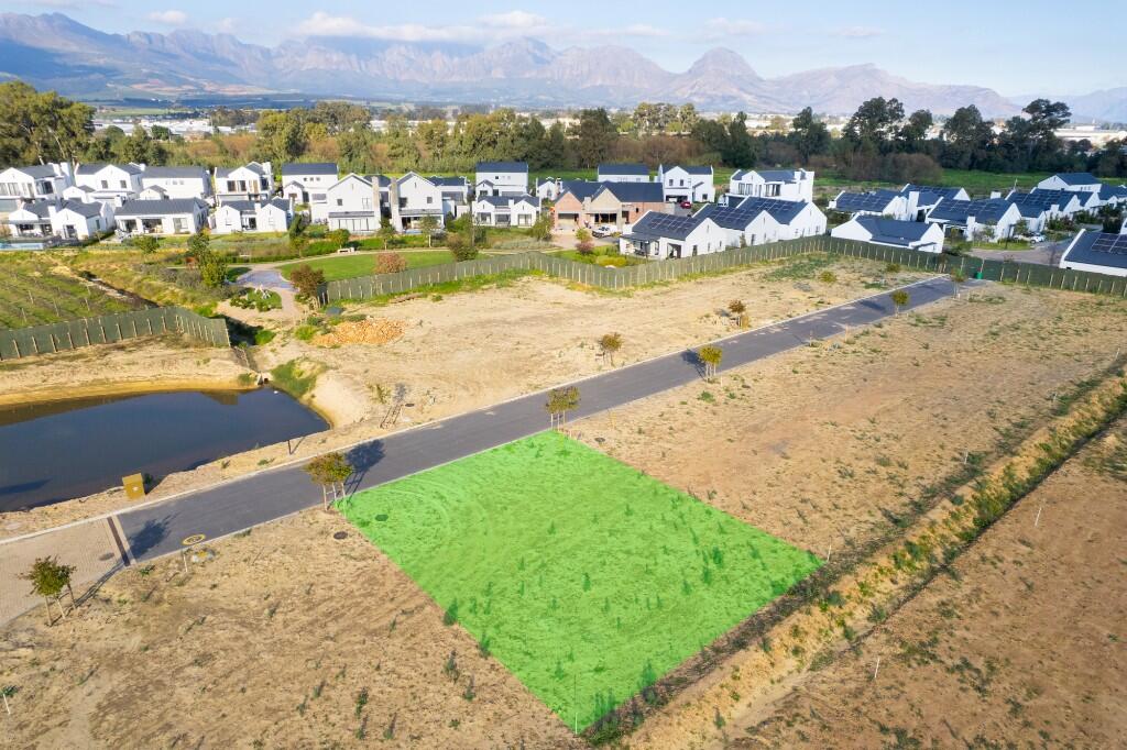 Main image of property: Paarl, Western Cape