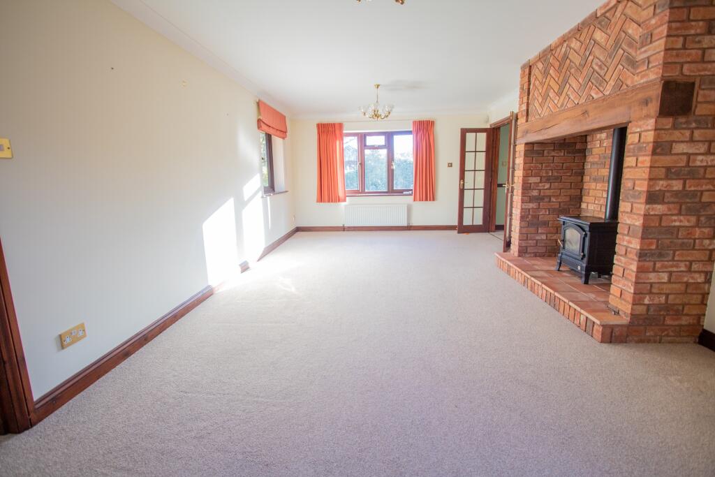 Brackendown, West Hill photo 4
