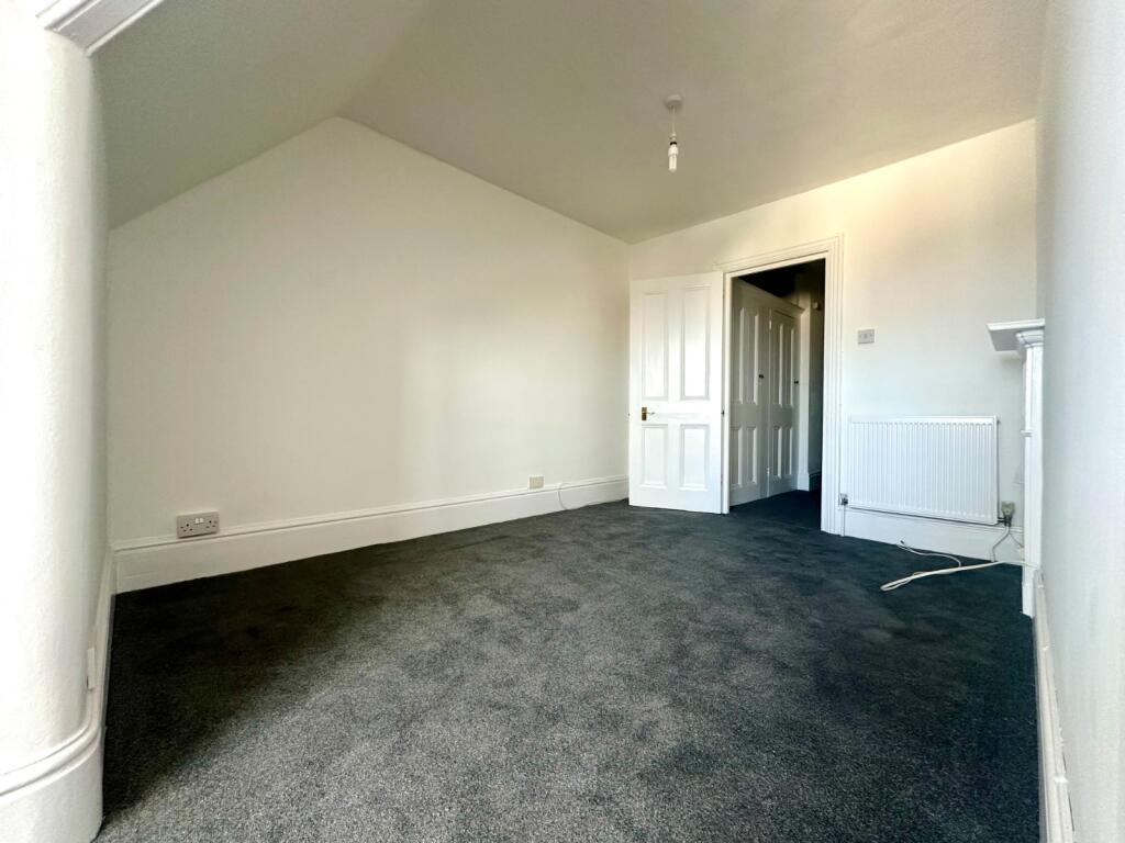 Apartment in Canterbury - View 5