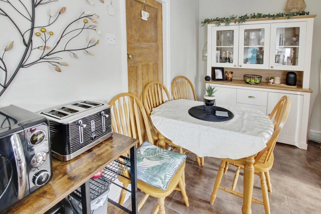 House in Peterborough - View 4