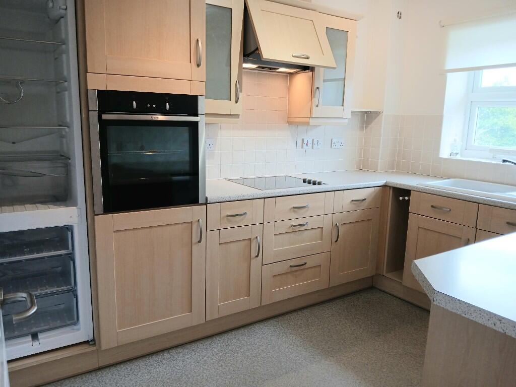 15 Townsend Court, Priory Way, Burton Hill, Malmesbury, Wiltshire, SN16 0FB photo 3