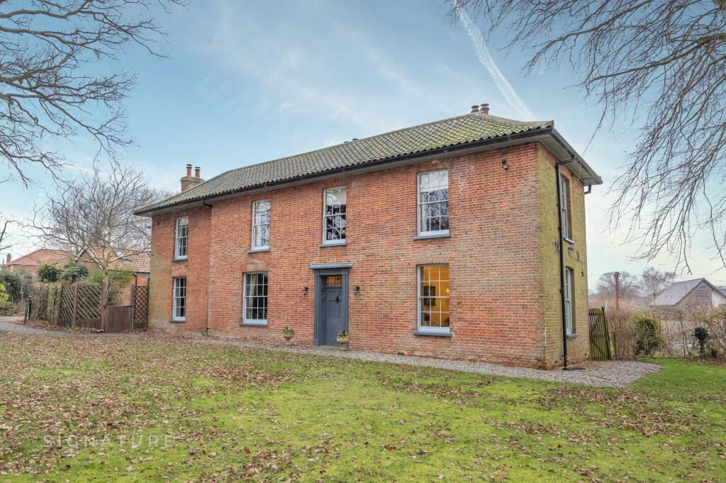 Main image of property: Marshgate, North Walsham, NR28