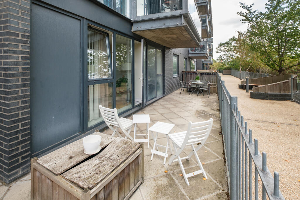 Apartment in London - View 4