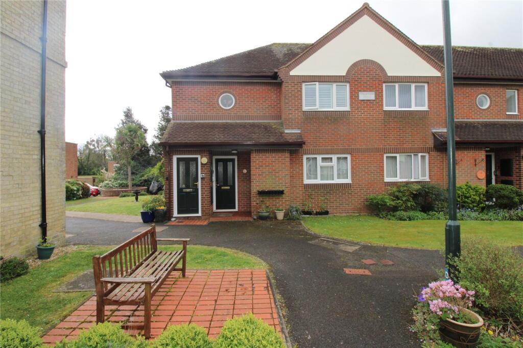 Main image of property: Northwood Square, Fareham, Hampshire, PO16