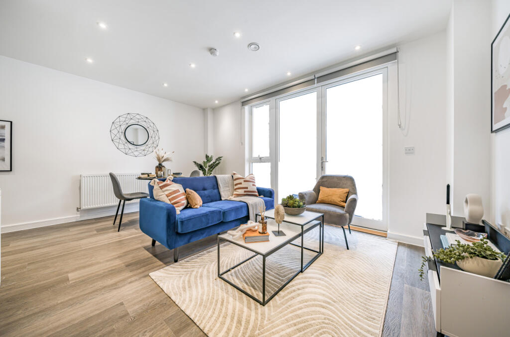 Main image of property: 1 bed, 2nd floor, Elements, Enfield, EN3