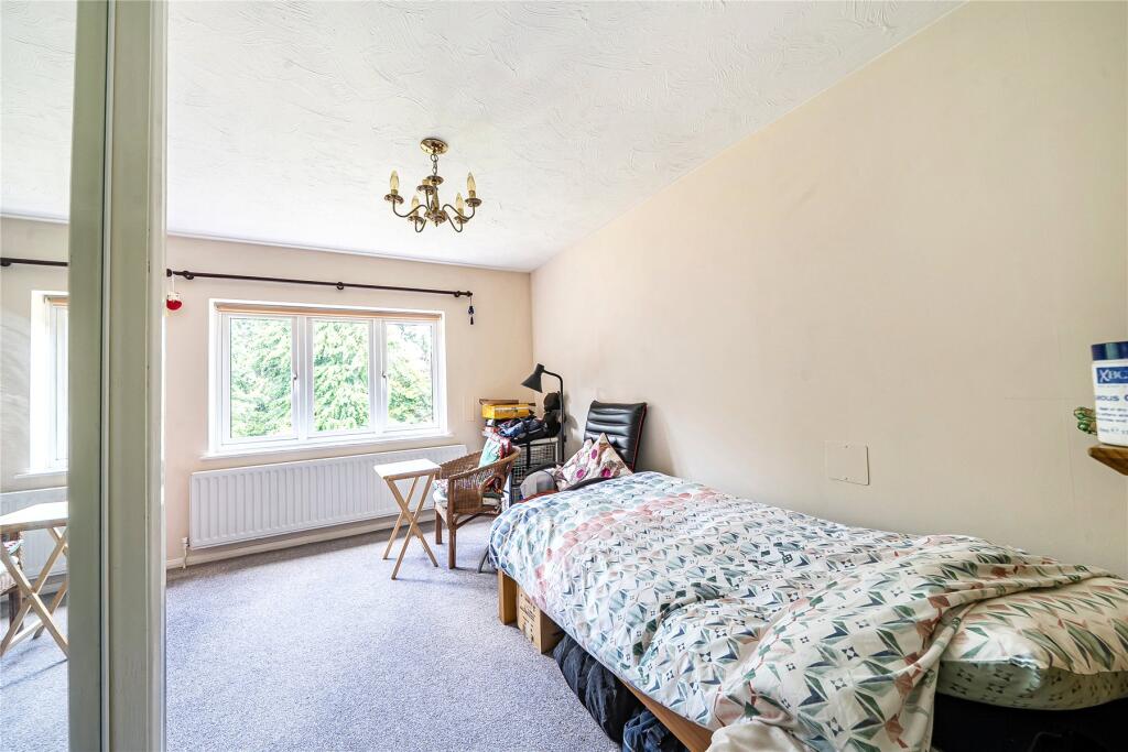 Apartment in London, West Wickham - More