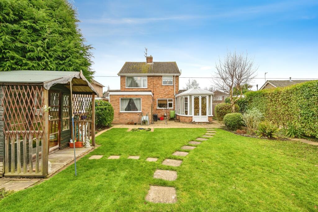 St. Annes Way, Spalding - View 2