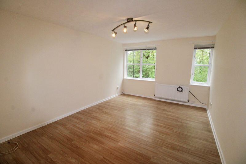 Apartment in Sunderland, Washington - View 4