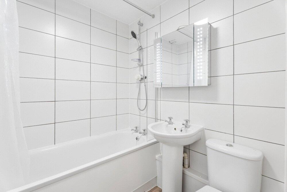 Apartment in Oxford - View 3