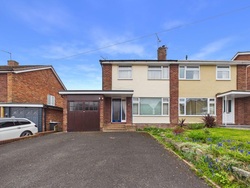 3-bed detached on Duchess Drive, Bridgnorth, £235,000
