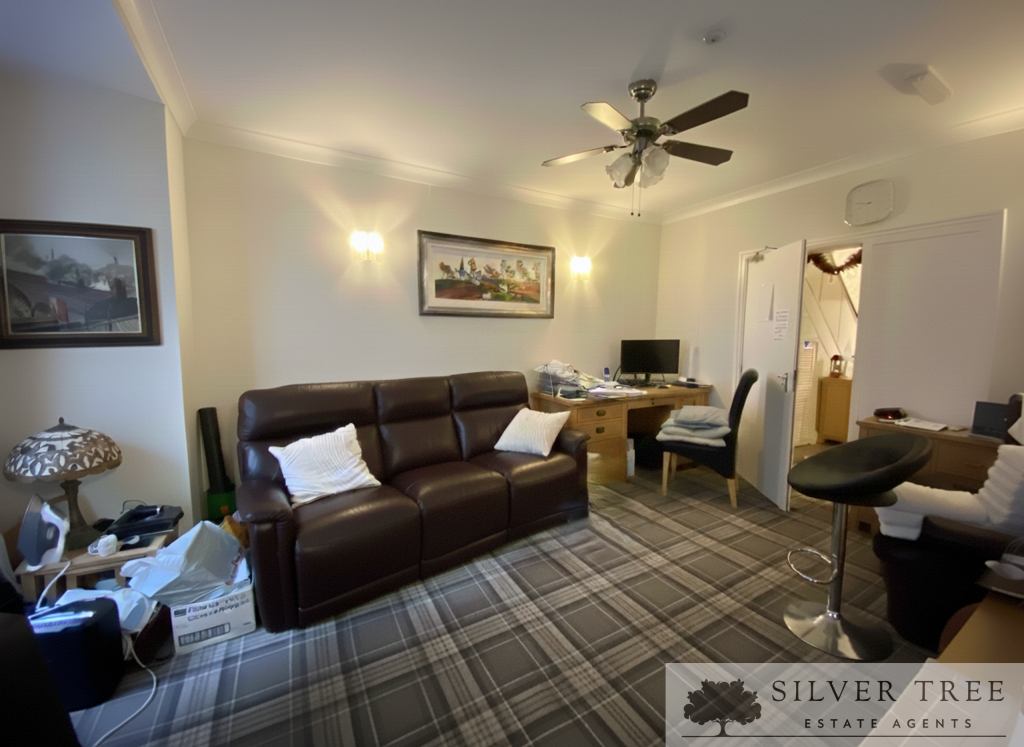owners lounge