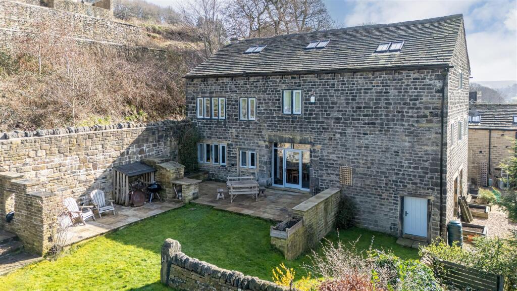 Main image of property: Cooper House Barn, Luddendenfoot, Halifax, HX2 6BX