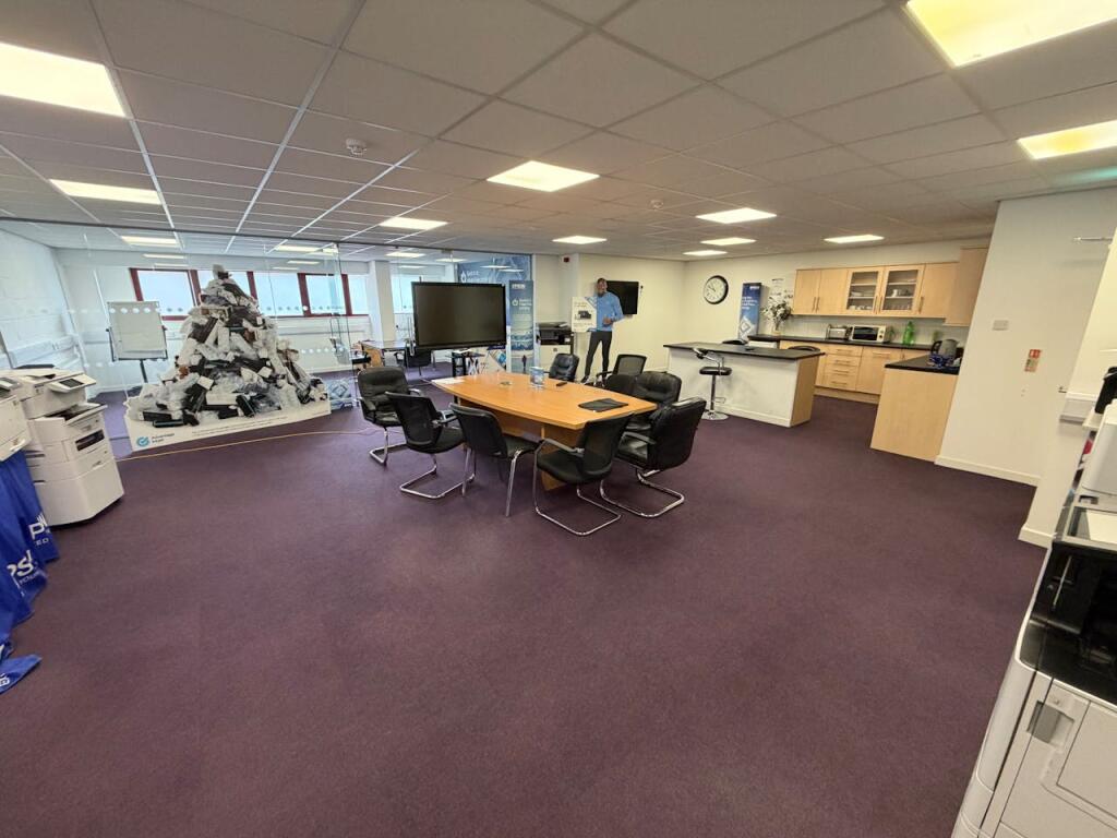 Additional image 3 of 41 Phoenix Business Park, Avenue Road, Birmingham, B7 4NU