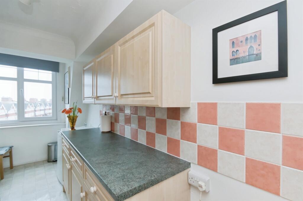 Apartment in Rother, Bexhill-on-Sea - More