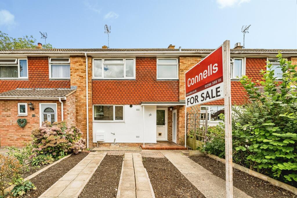 Main image of property: Long Meadow, Aylesbury