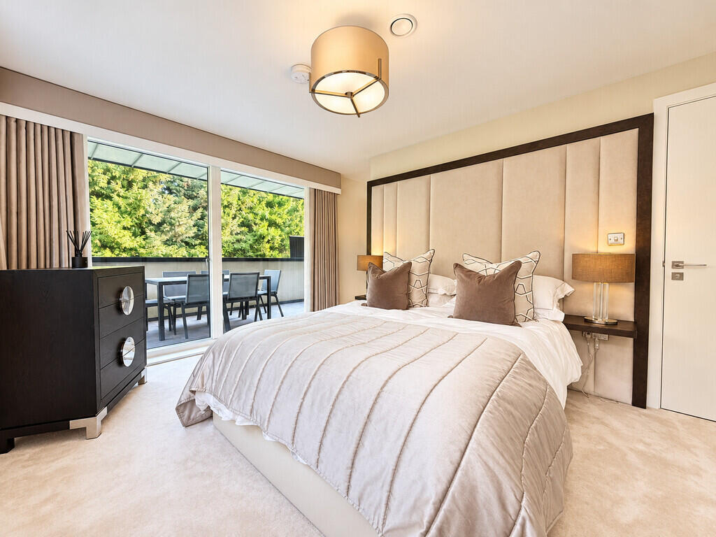 Main image of property: The Redwoods, Madingley Road, Cambridge