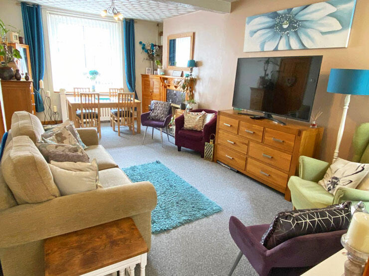 House in Bargoed, Caerphilly - View 3