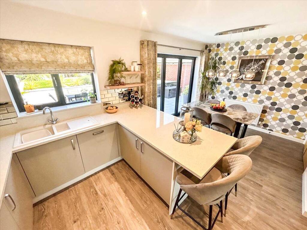 House in Rushcliffe, Keyworth - View 5