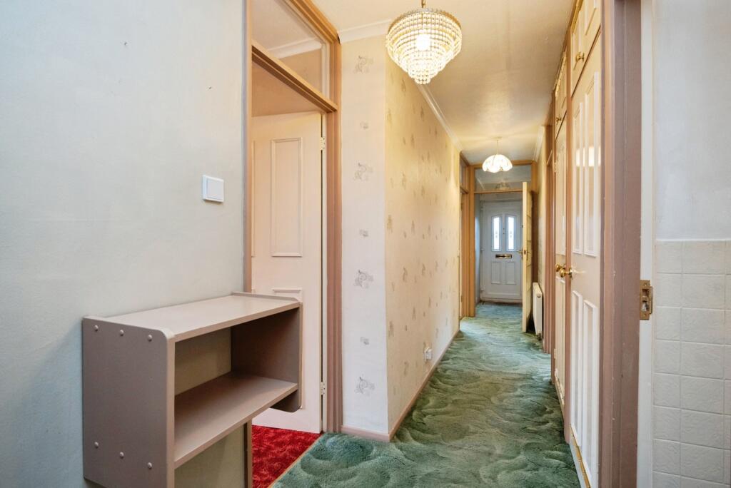 House in Rother, Hurst Green - More