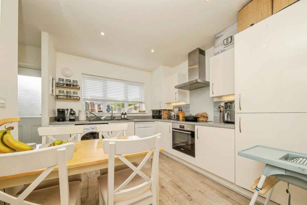 House in Ipswich - View 4
