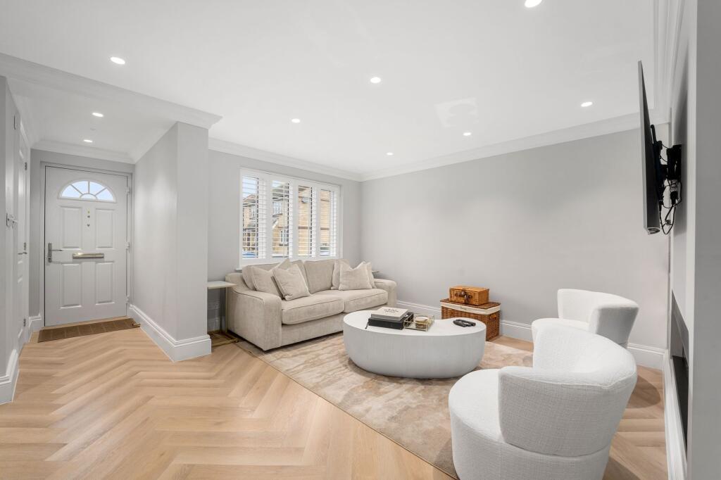 Main image of property: Foxmead Close, Enfield, EN2