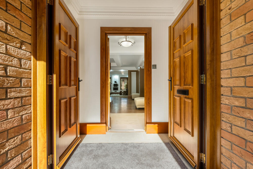 House in Nottingham - View 4