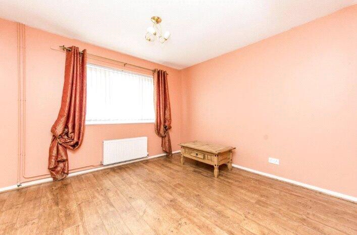 Imphal Close, Colchester, Essex photo 4