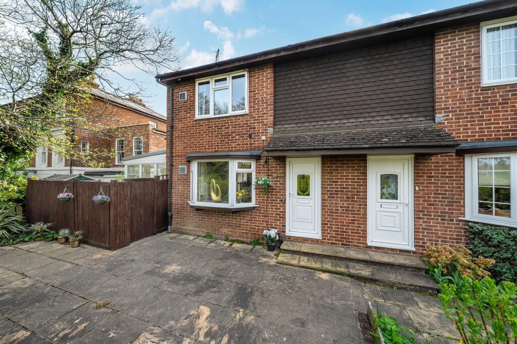 Main image of property: Springwell Road, Tonbridge, TN9
