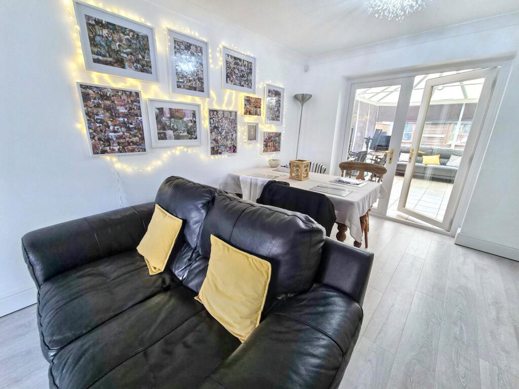House in Newcastle upon Tyne - View 4