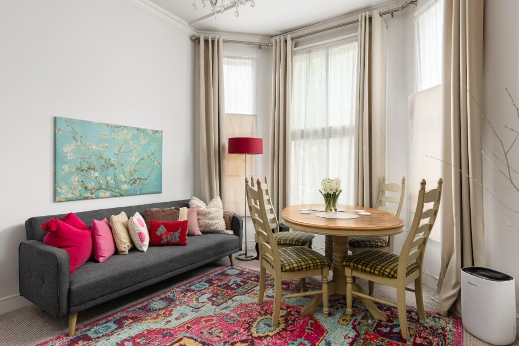 1 bedroom apartment for rent