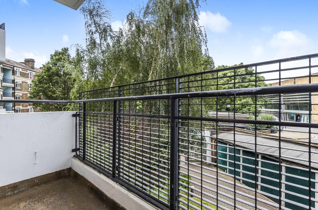 Property photo 11