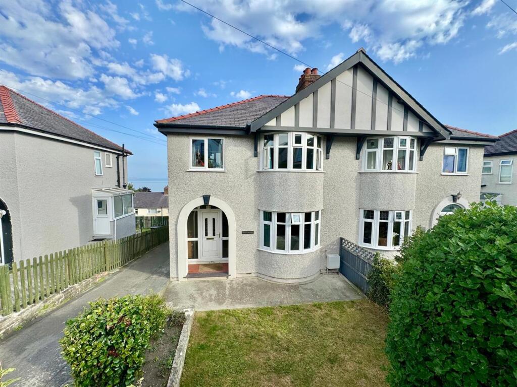 Main image of property: Conway Old Road, Penmaenmawr