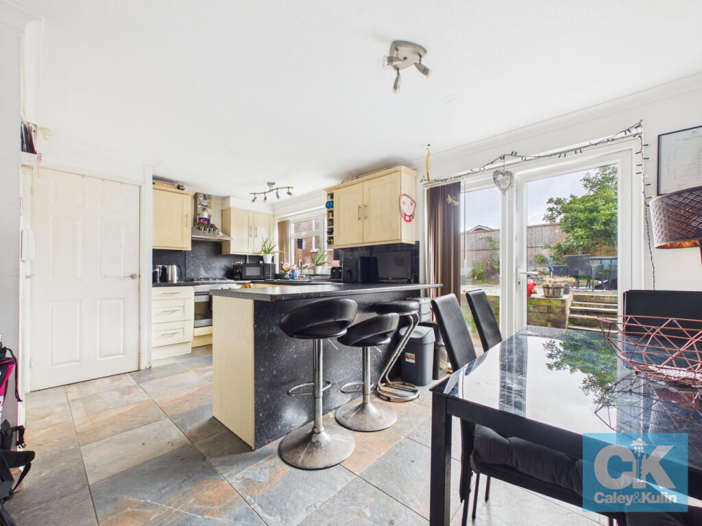 House in Stoke-on-Trent - View 5