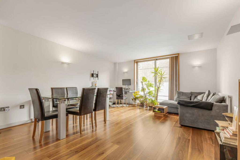 Main image of property: White Lion Street, Islington, London, N1