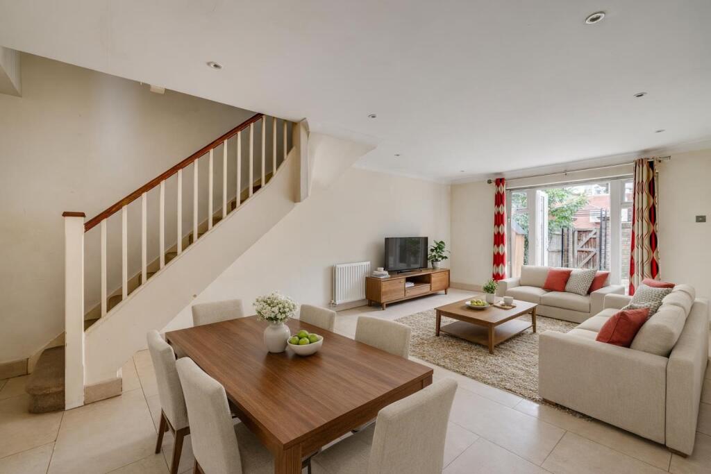 Main image of property: Hurlingham Square,
Peterborough Road, SW6