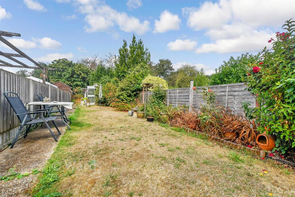 House in Tonbridge - View 2