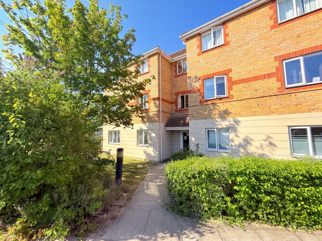 Main image of property: Galleon Road, Chafford Hundred, Essex, RM16 6BD