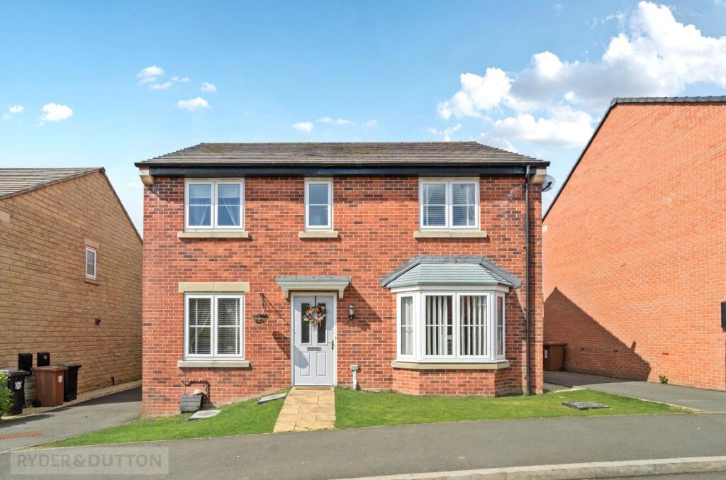 Hawthorn Drive, Glossop, Derbyshire, SK13 photo 3